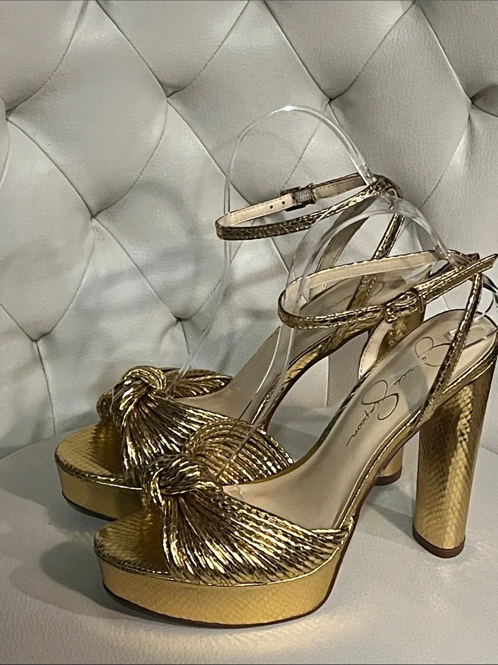 Jessica Simpson glam metallic